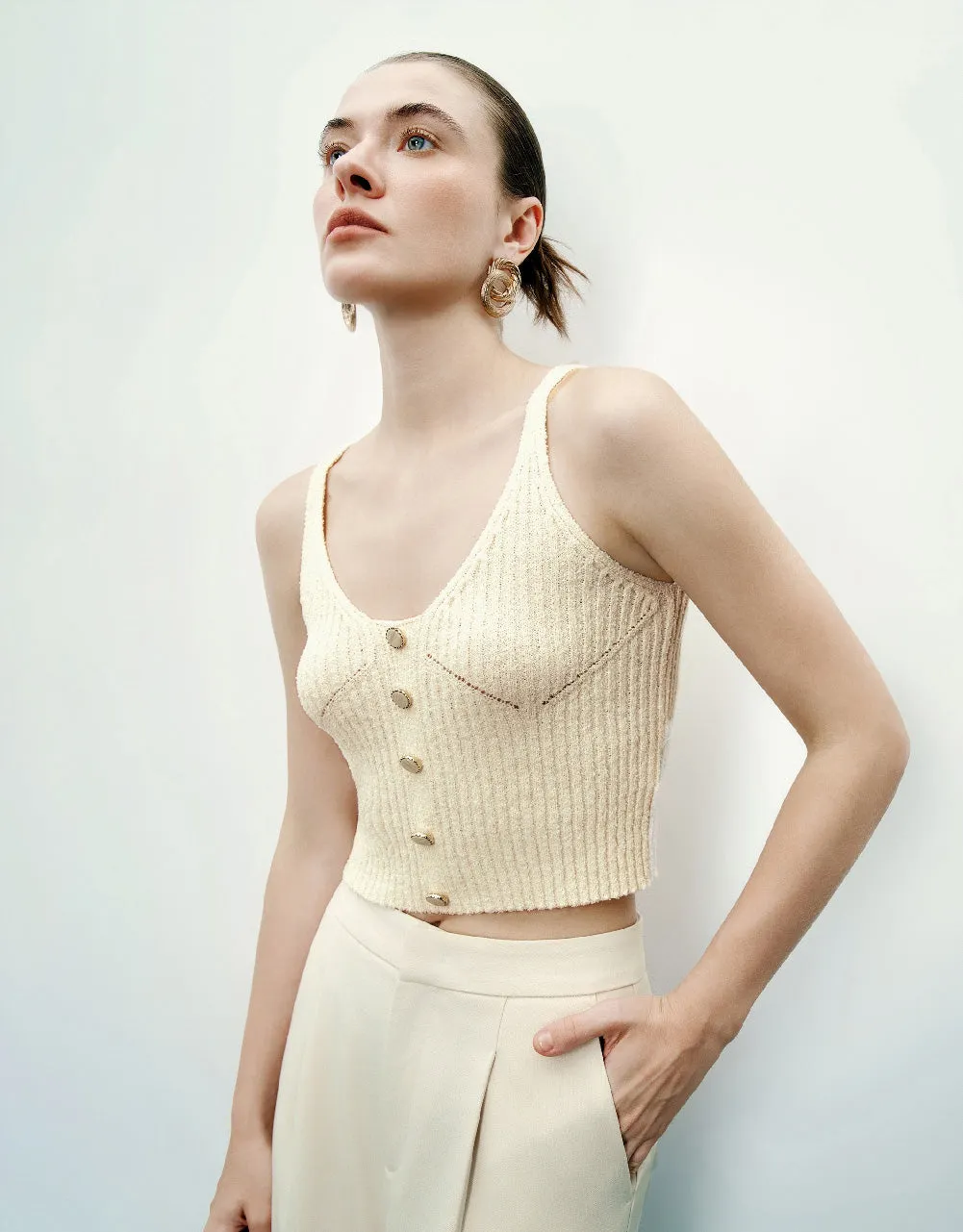 Sleeveless V-Neck Knitted Top sold by Urban Revivo product image thumbnail 3