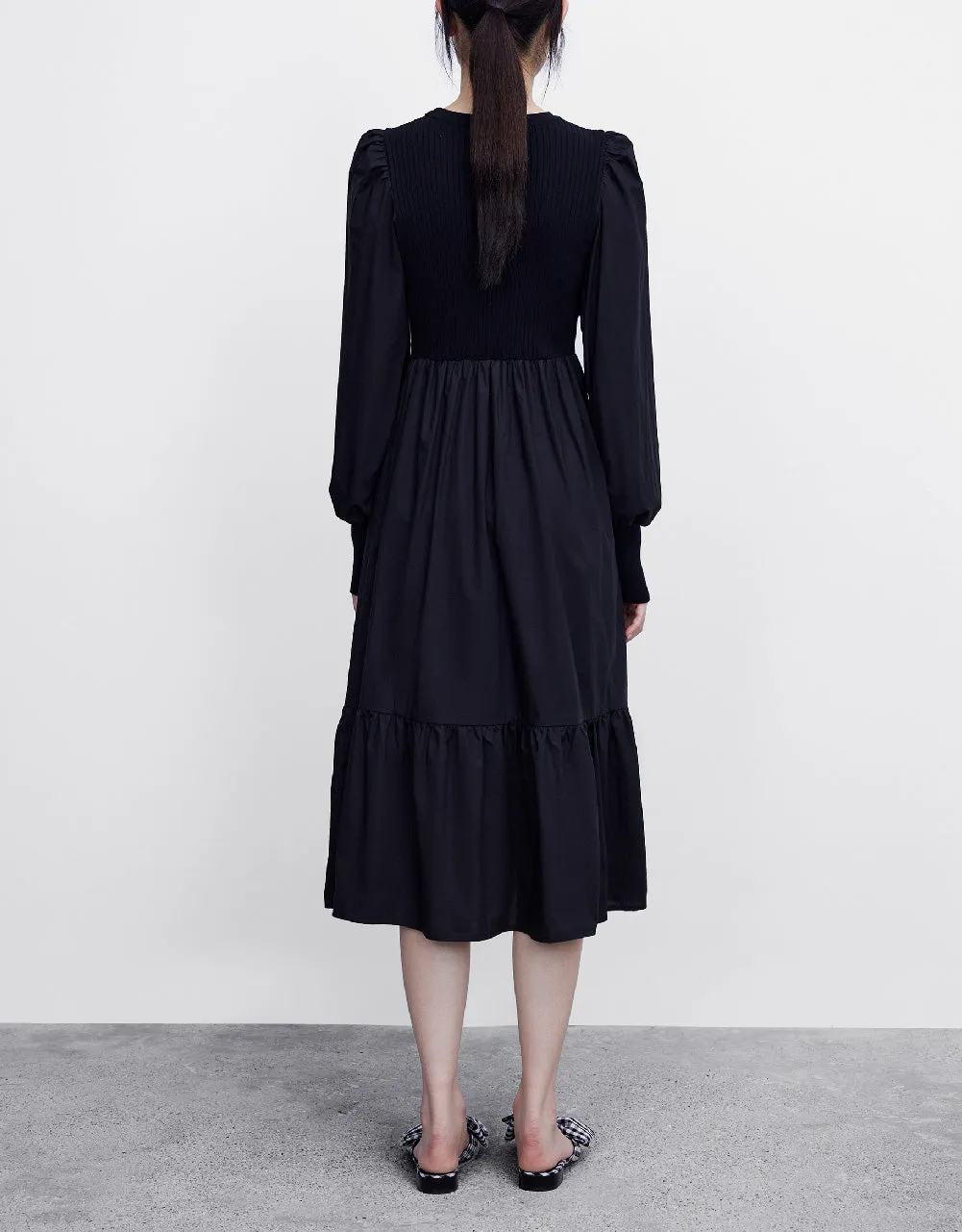 Crew Neck Knitted Dress sold by Urban Revivo product image thumbnail 4