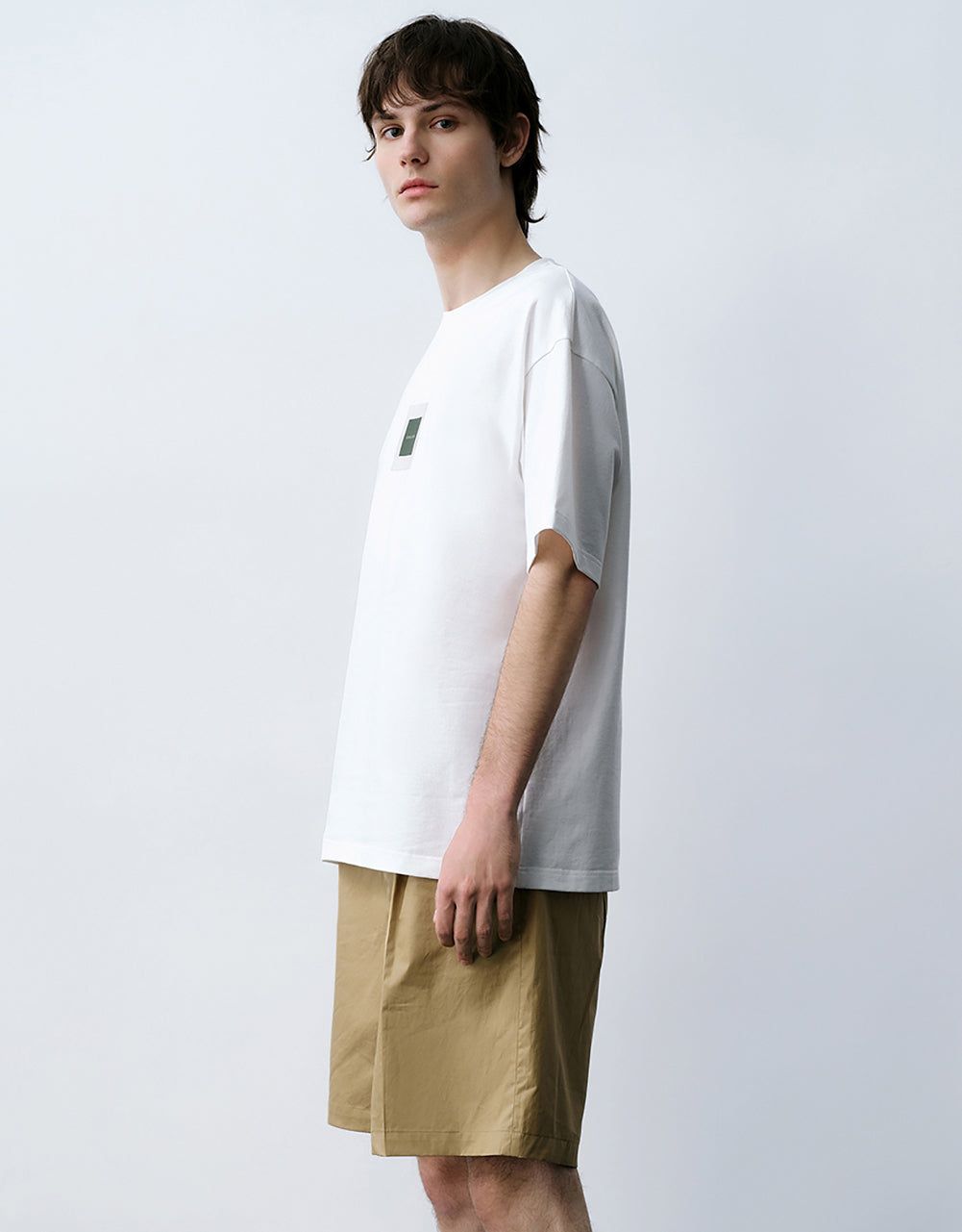 Standard Sleeve Crew Neck T-Shirt sold by Urban Revivo product image thumbnail 3