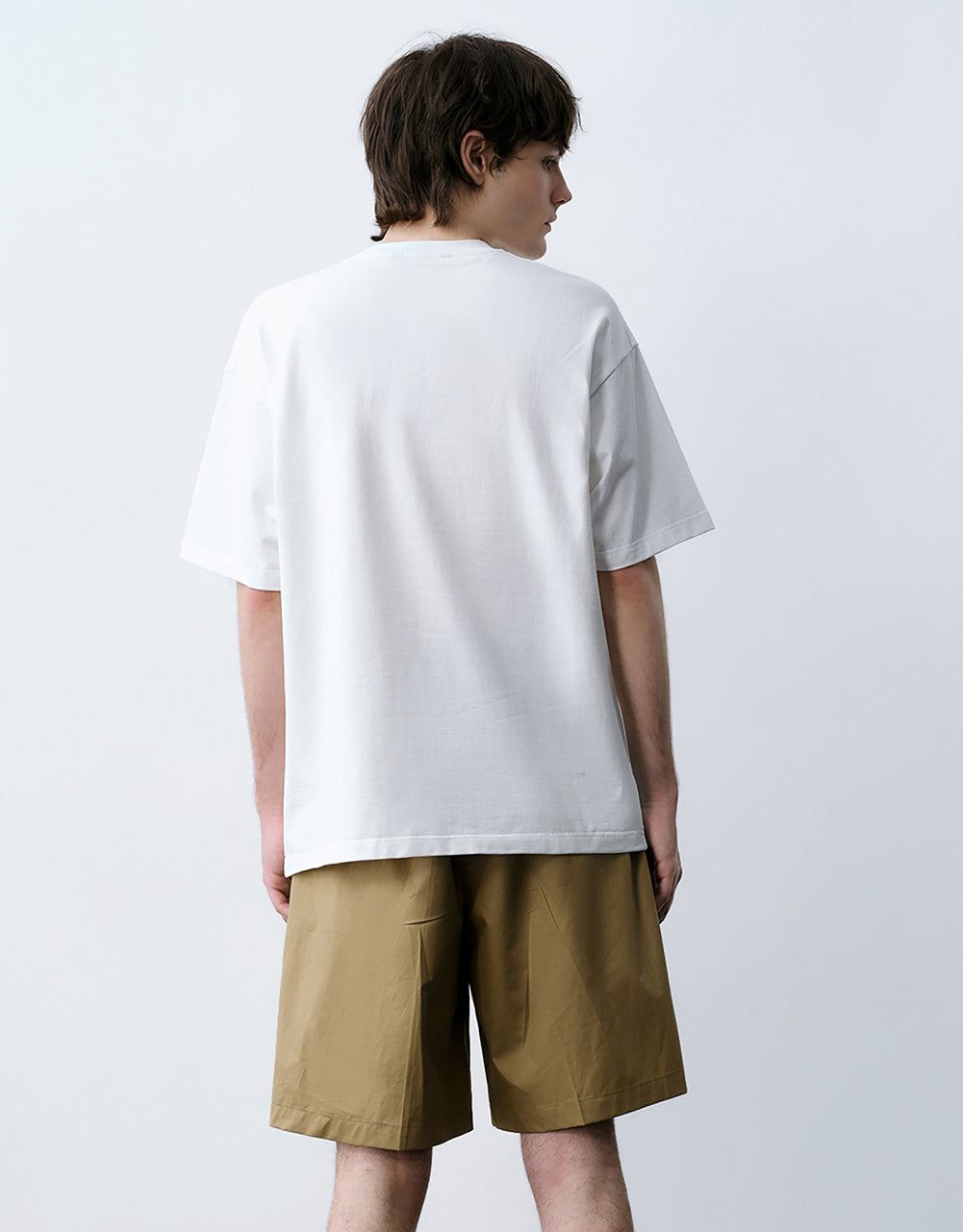 Standard Sleeve Crew Neck T-Shirt sold by Urban Revivo product image thumbnail 4