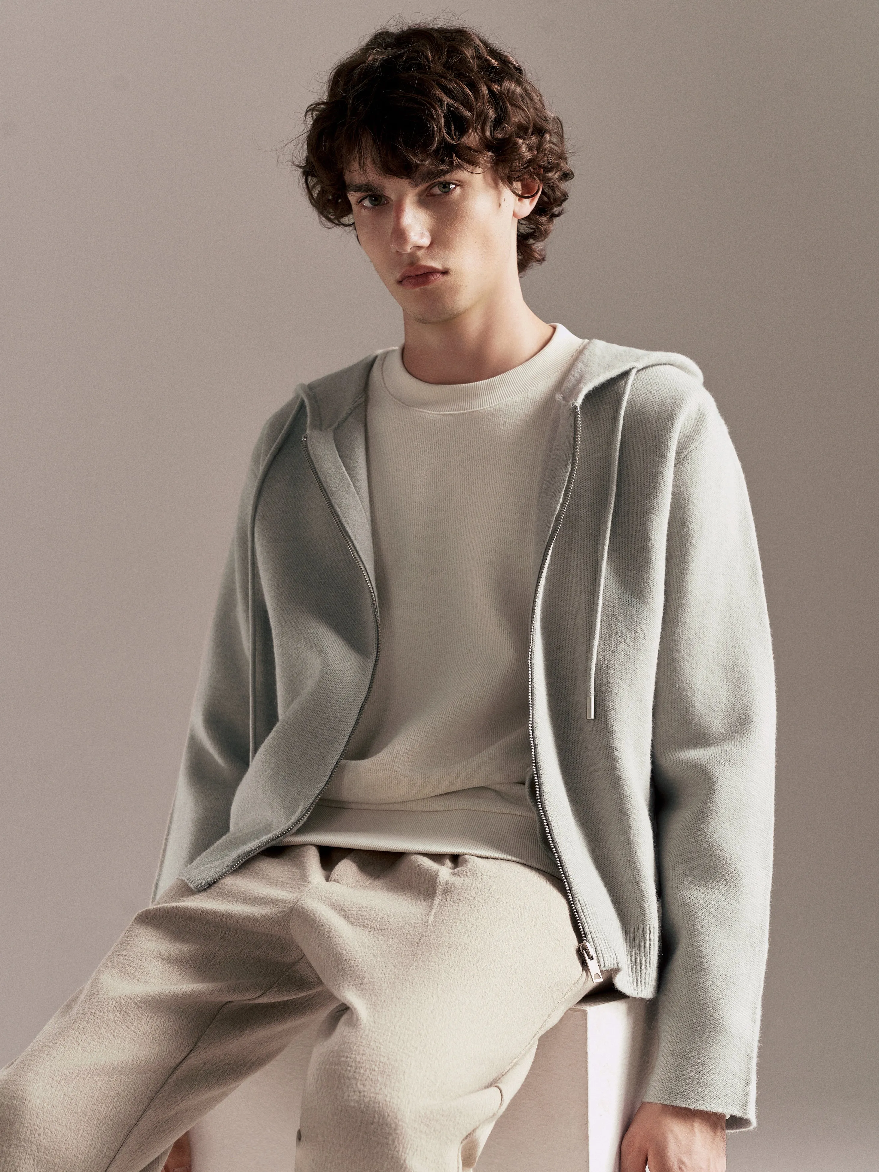 Zipper Front Hooded Knitted Cardigan sold by Urban Revivo product image thumbnail 3