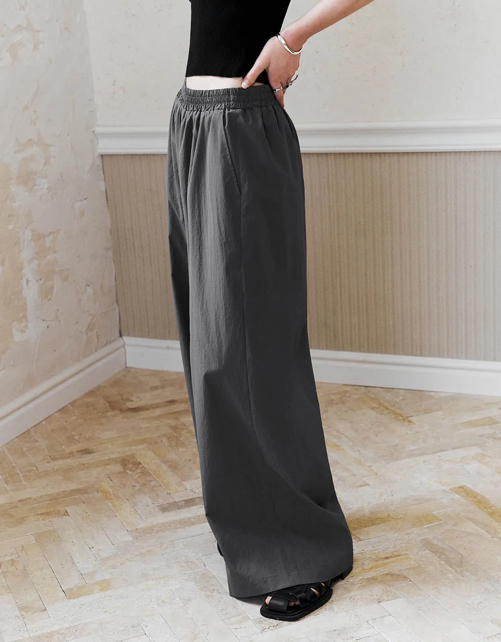 Elastic Waist Wide-Leg Pants sold by Urban Revivo product image thumbnail 4