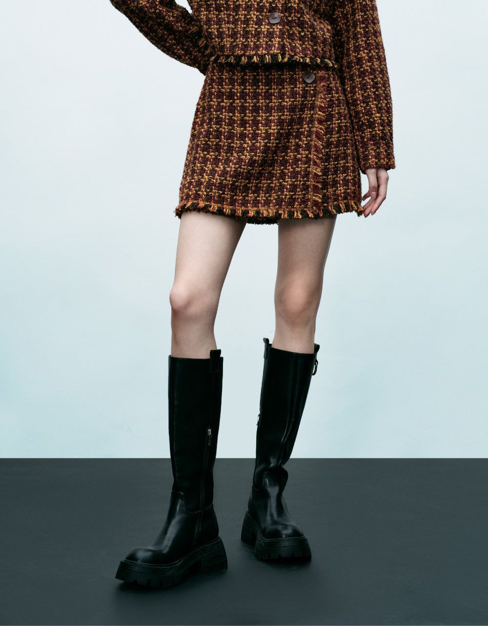 Tweed Mini Skirt sold by Urban Revivo product image thumbnail 2