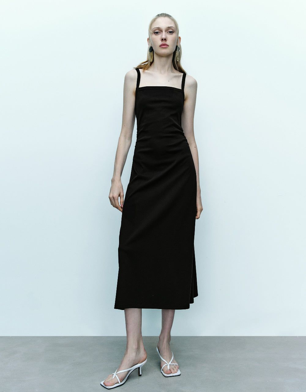 Ruched Sleeveless Off-Shoulder Straight Dress sold by Urban Revivo