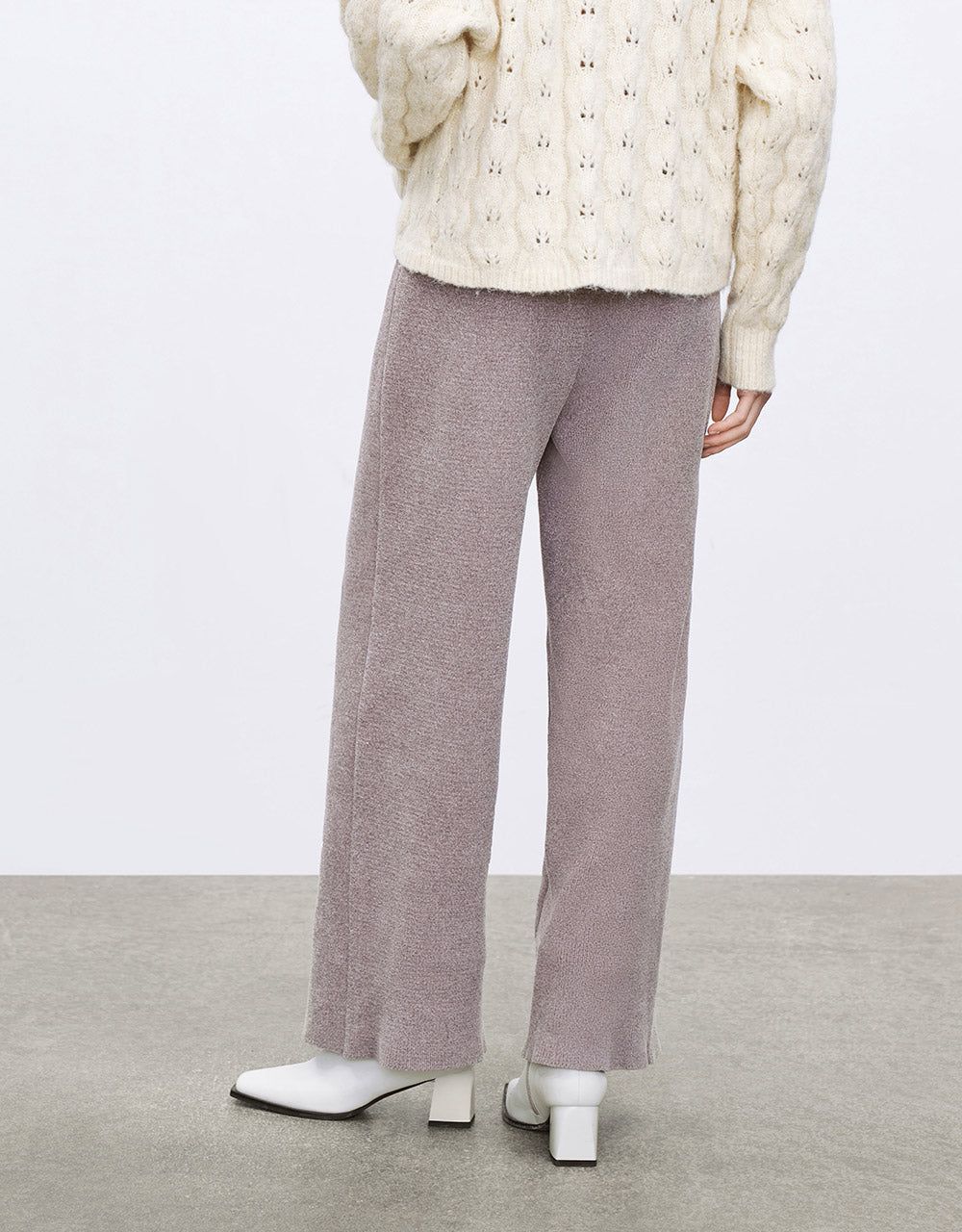 Drawstring Straight Leg Knit Pants sold by Urban Revivo product image thumbnail 4