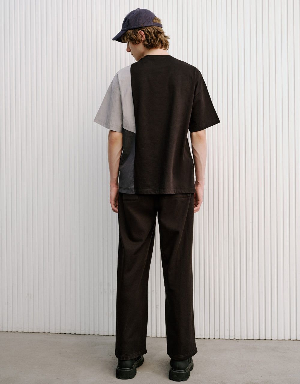 Colorblock Crew Neck T-Shirt sold by Urban Revivo product image thumbnail 3