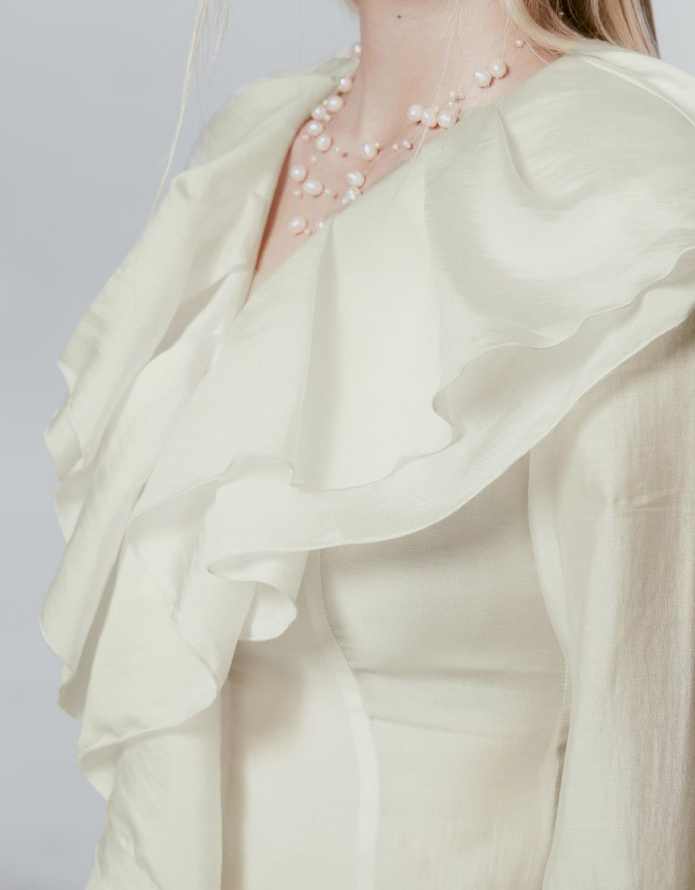 Ruffle Lapel Shirt sold by Urban Revivo product image thumbnail 5