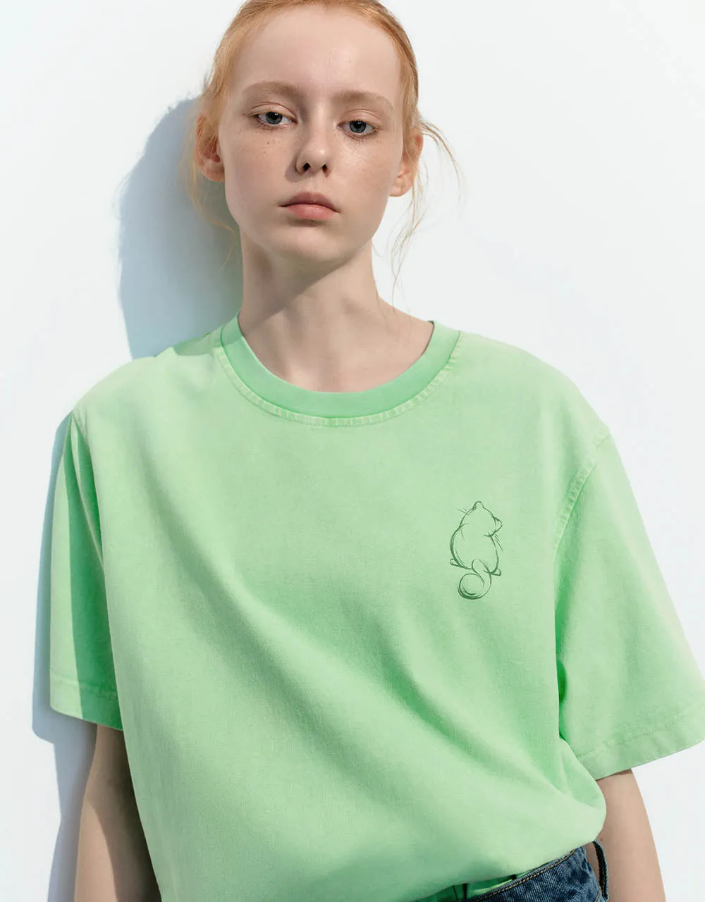 Crew Neck Loose T-Shirt sold by Urban Revivo product image thumbnail 4