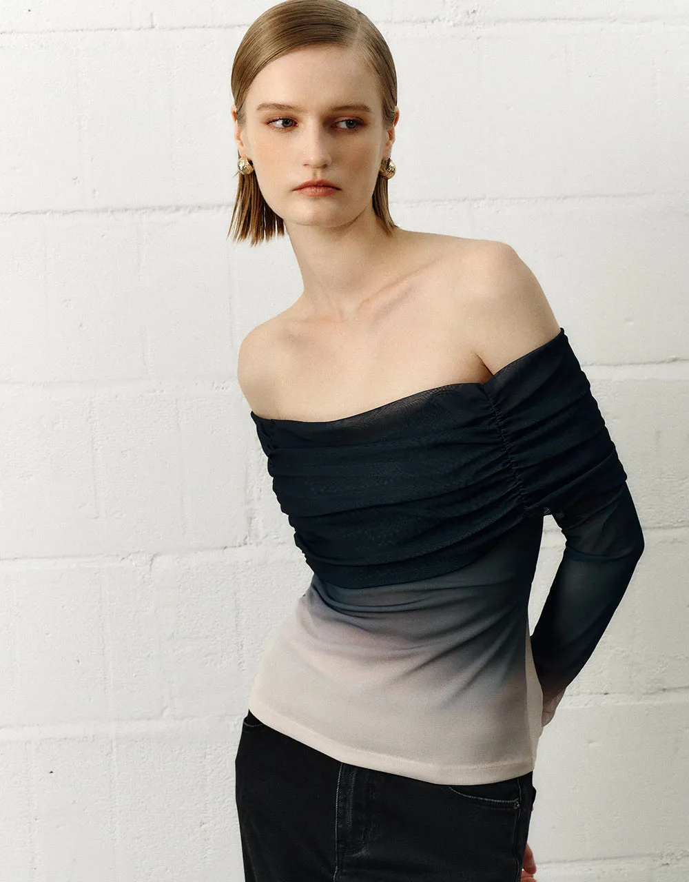 Off-Shoulder Skinny T-Shirt sold by Urban Revivo product image thumbnail 3