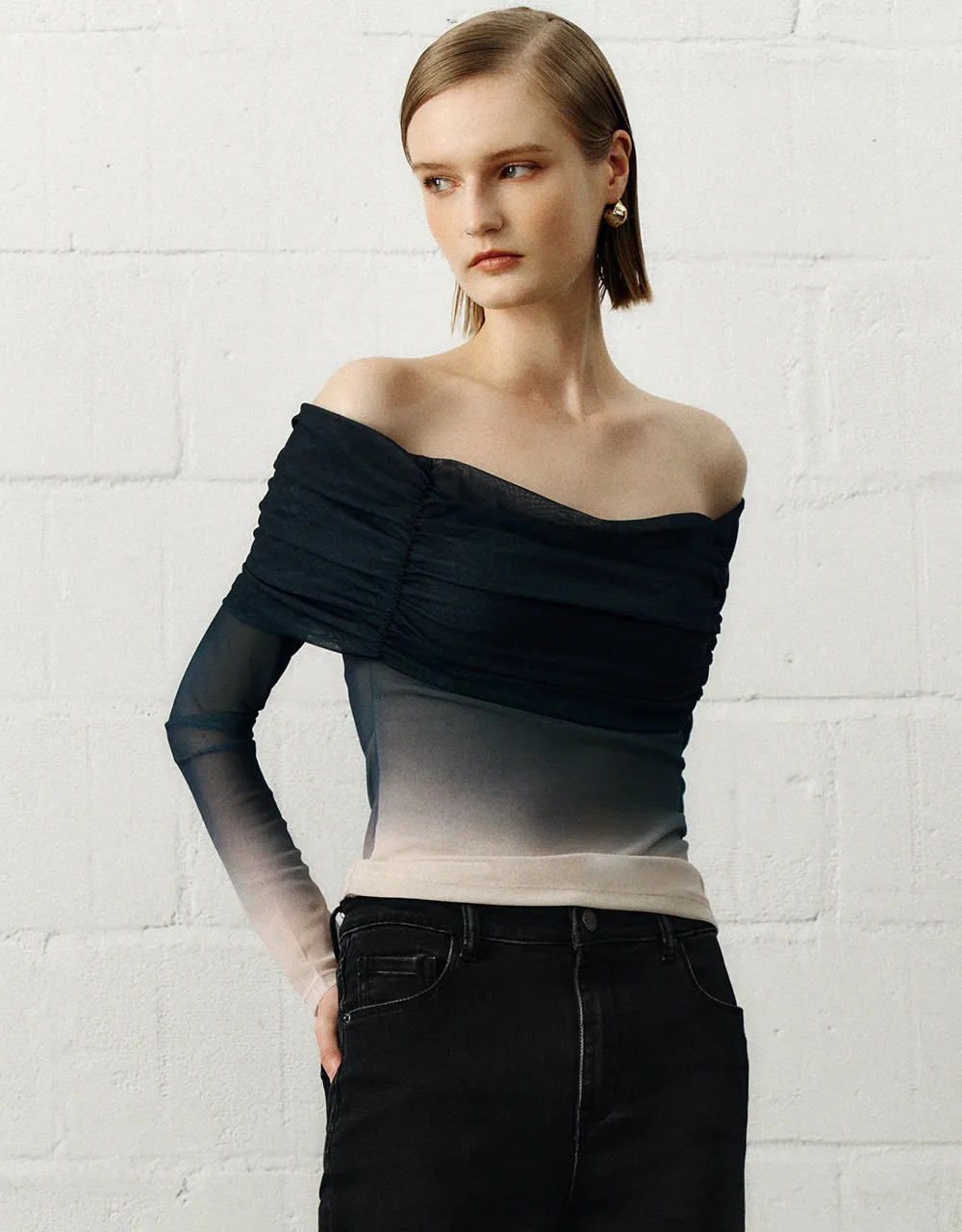 Off-Shoulder Skinny T-Shirt sold by Urban Revivo