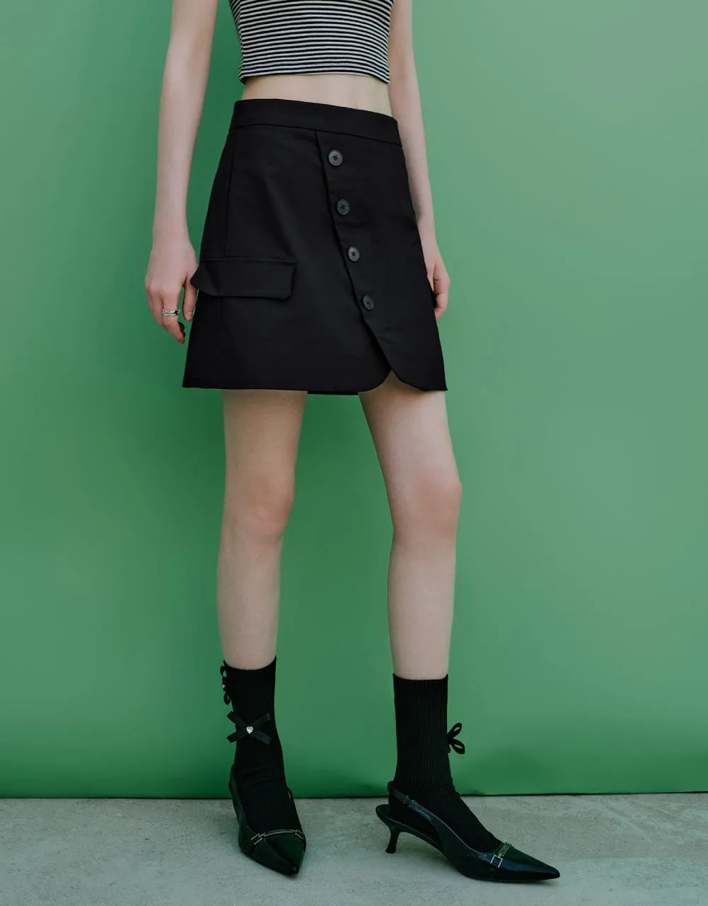 Fake Pockets Mini A-Line Skirt sold by Urban Revivo product image thumbnail 3
