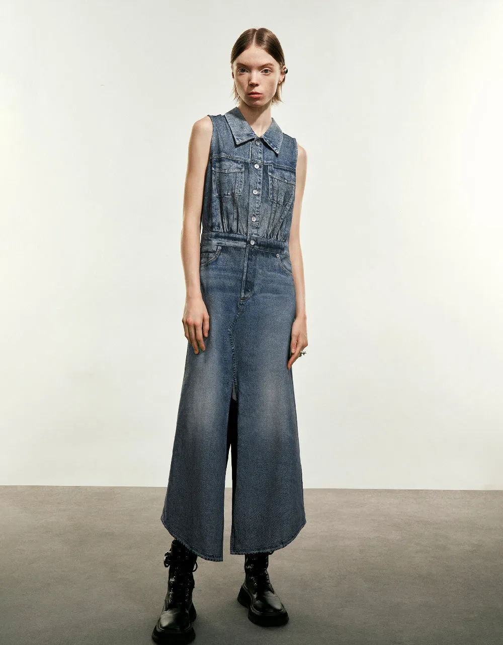 Split Hem Sleeveless Denim Dress sold by Urban Revivo