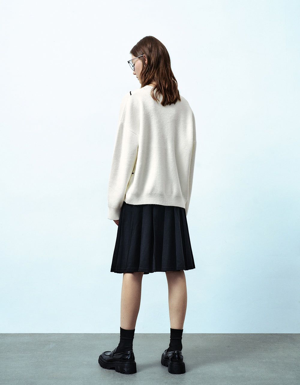 Drop Shoulder Sleeve Crew Neck Knitted T-Shirt sold by Urban Revivo product image thumbnail 4