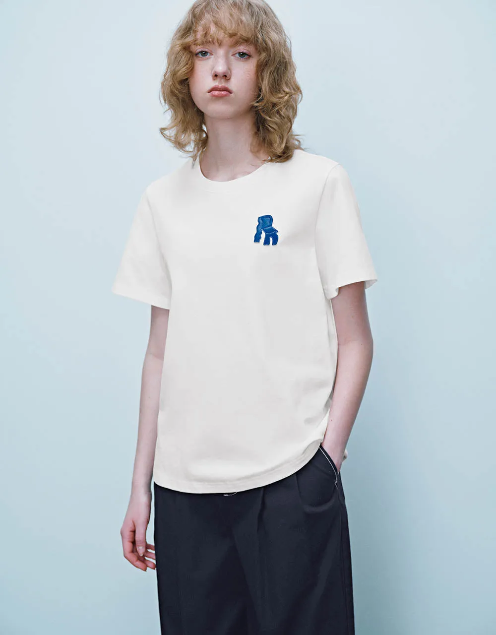 Crew Neck Straight T-Shirt sold by Urban Revivo product image thumbnail 3