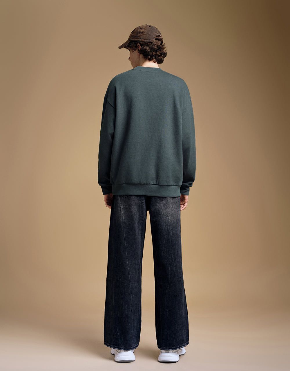 Printed Crew Neck Sweatshirt sold by Urban Revivo product image thumbnail 3