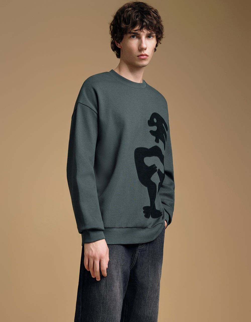 Printed Crew Neck Sweatshirt sold by Urban Revivo product image thumbnail 2