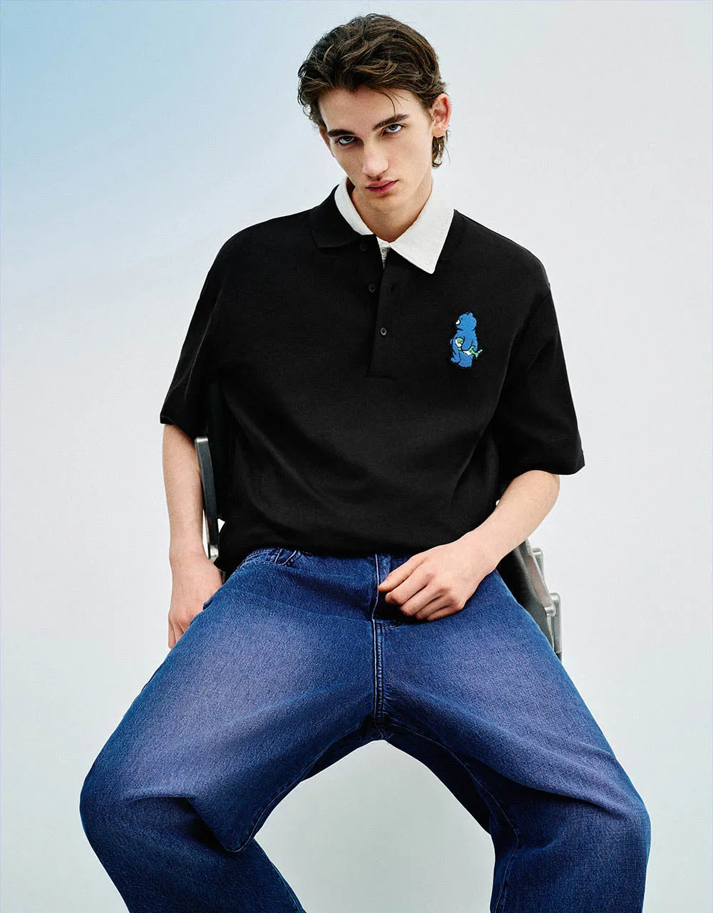 Embossed Loose Polo Shirt sold by Urban Revivo product image thumbnail 3