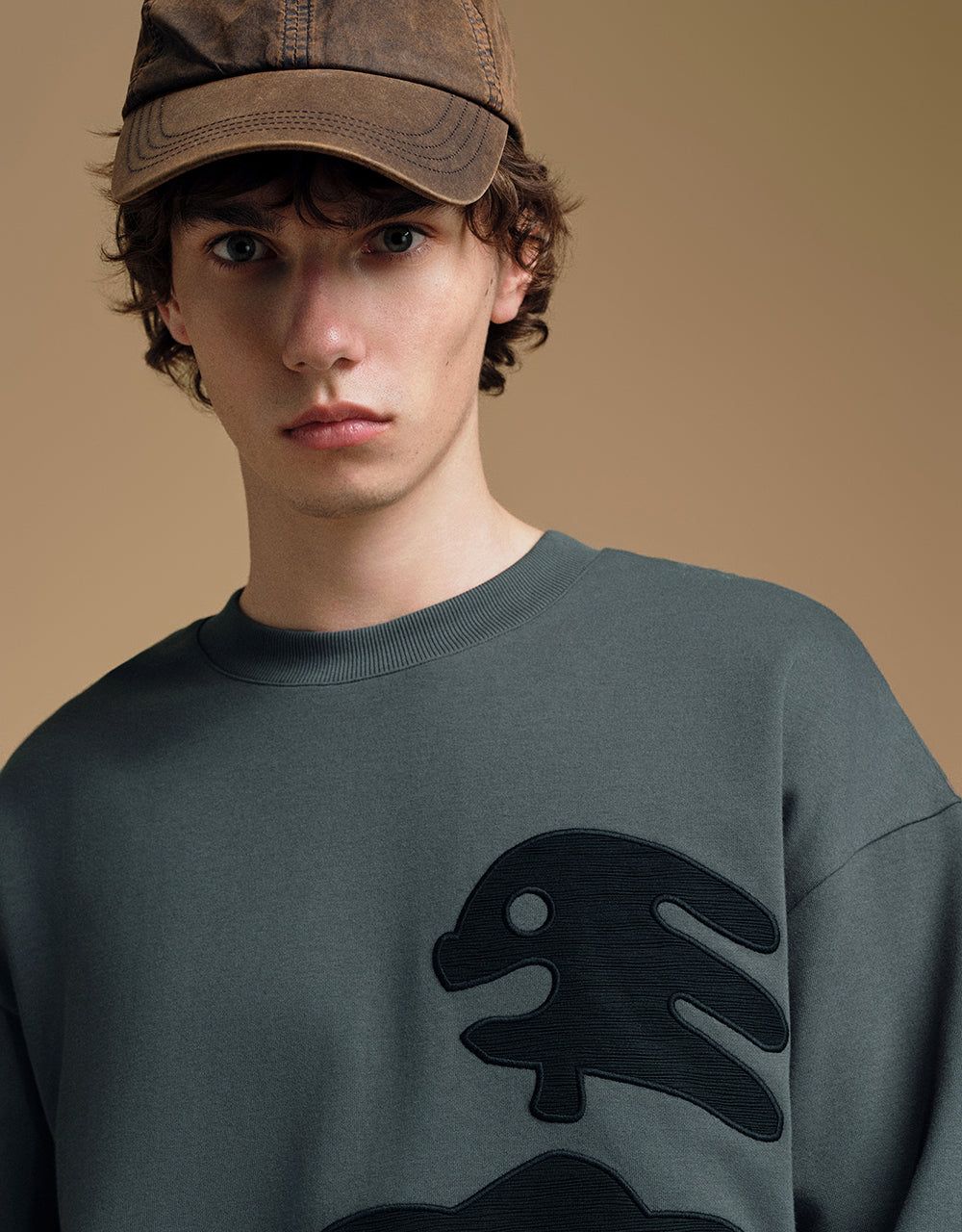 Printed Crew Neck Sweatshirt sold by Urban Revivo product image thumbnail 4