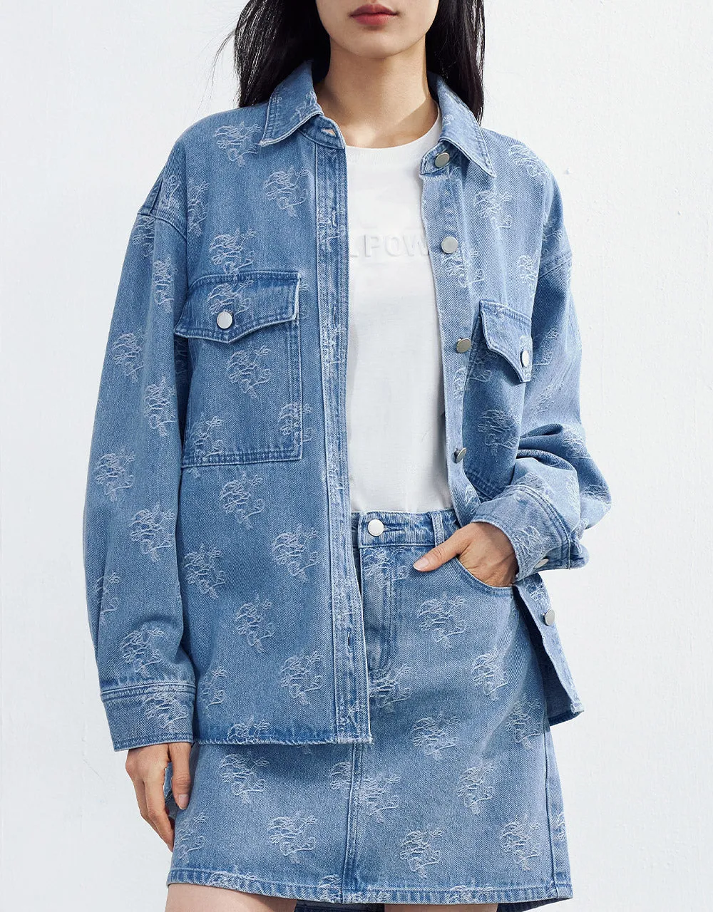 Woody Woodpecker Denim Shirt sold by Urban Revivo product image thumbnail 2