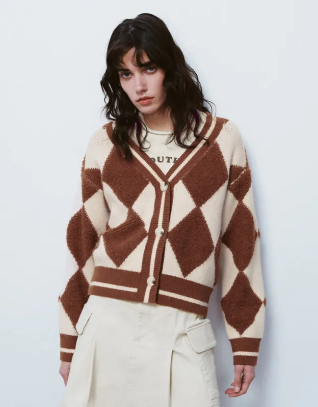 Argyle Pattern V-Neck Knitted Cardigan sold by Urban Revivo