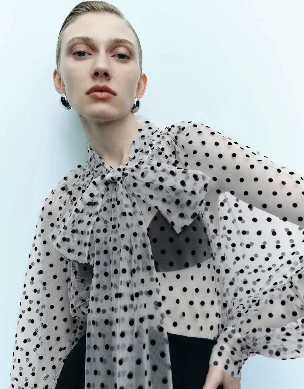 Raglan Sleeve Crew Neck Overhead Shirt sold by Urban Revivo product image thumbnail 5