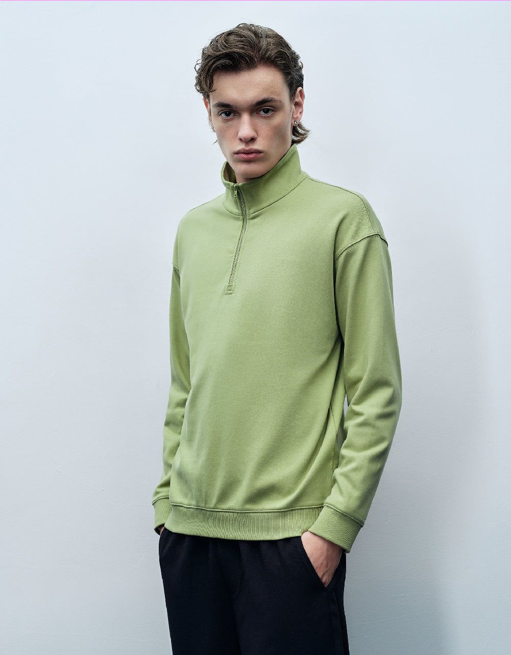 Standard Collar Half Zip Sweatshirt sold by Urban Revivo product image thumbnail 3