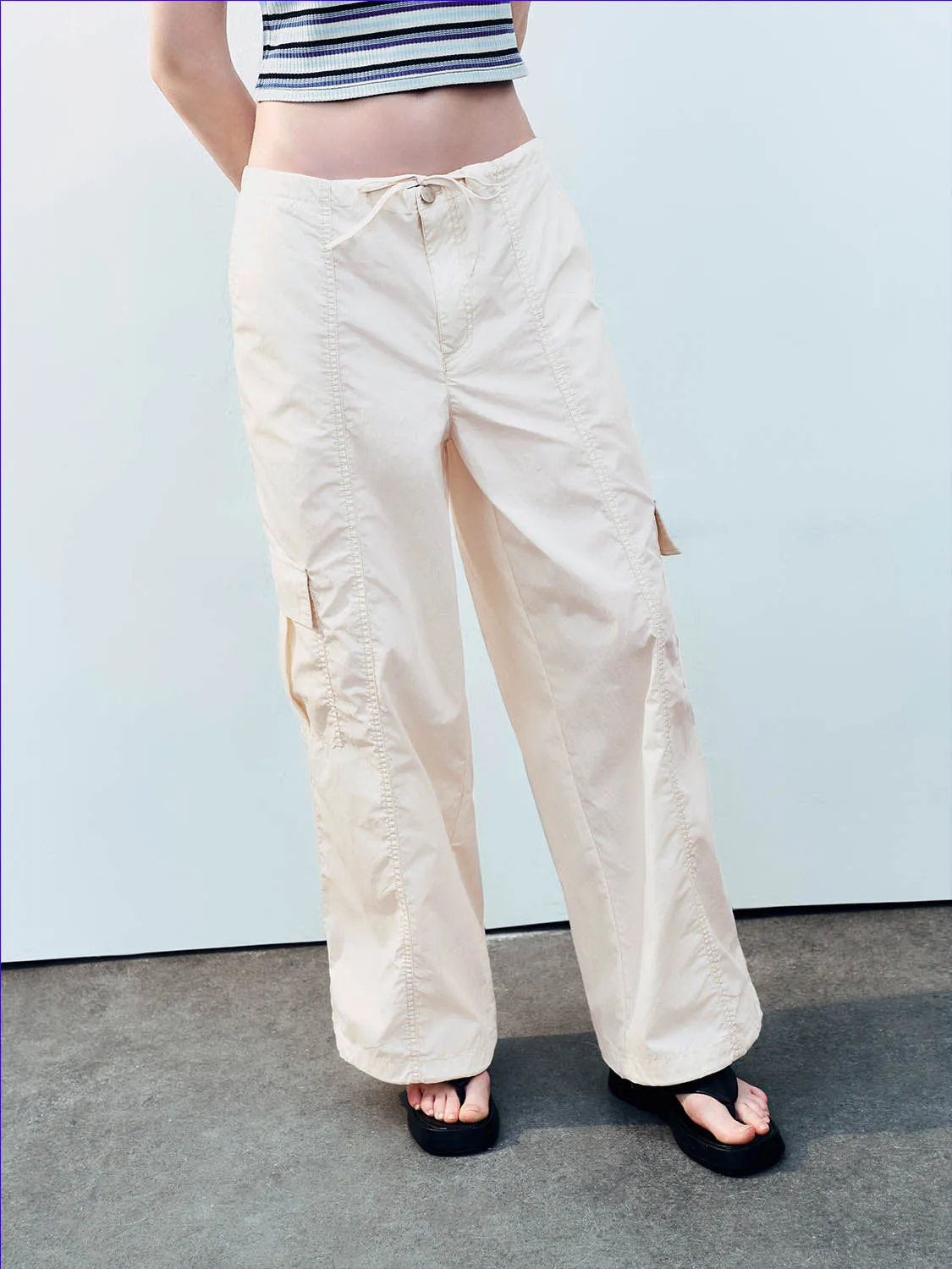 Drawstring Waist Straight Pants sold by Urban Revivo product image thumbnail 3