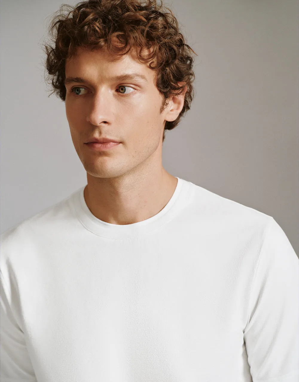 Crew Neck Straight T-Shirt sold by Urban Revivo product image thumbnail 4