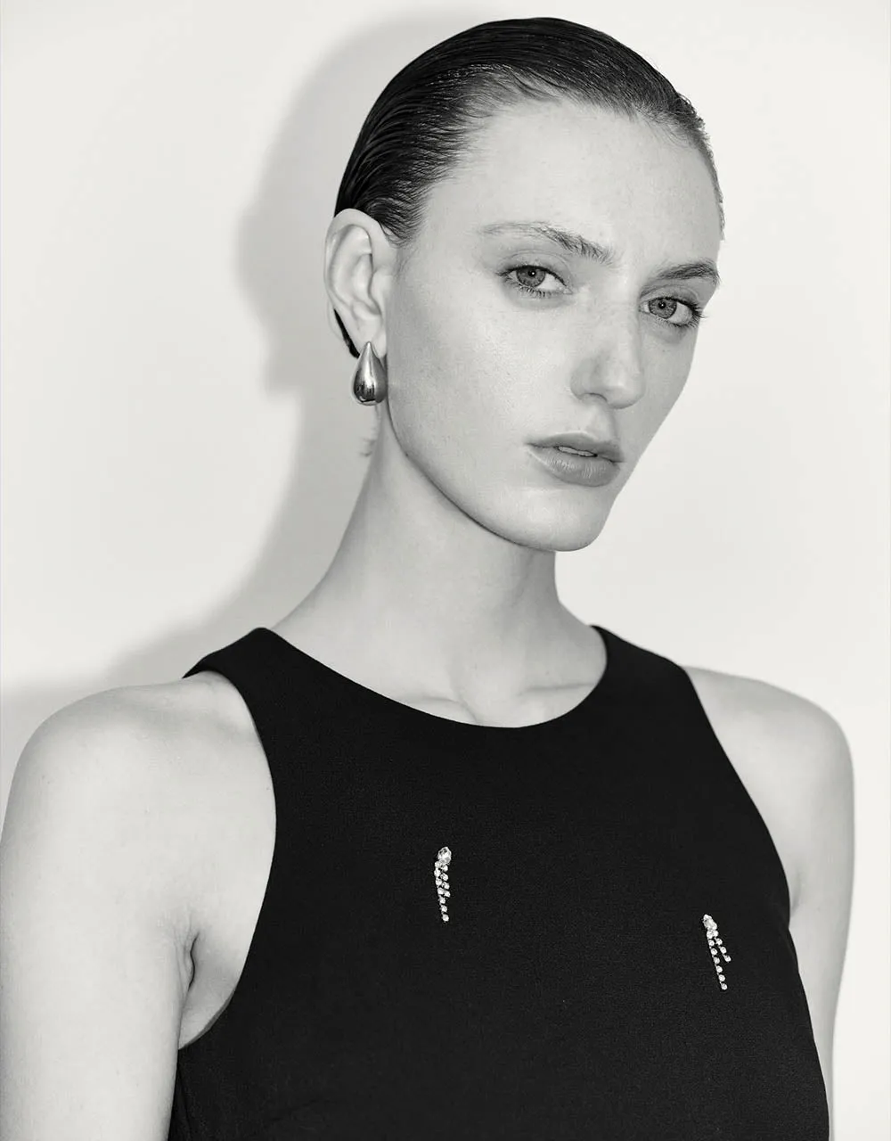 Sleeveless Crew Neck A-Line Dress sold by Urban Revivo product image thumbnail 4