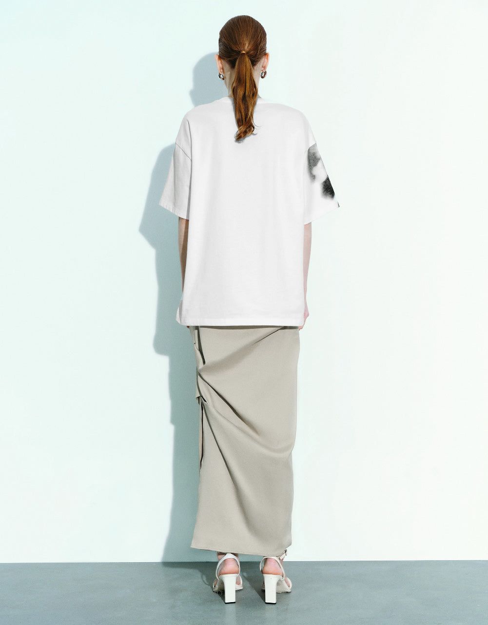 Letter Printed Crew Neck Loose T-Shirt sold by Urban Revivo product image thumbnail 4