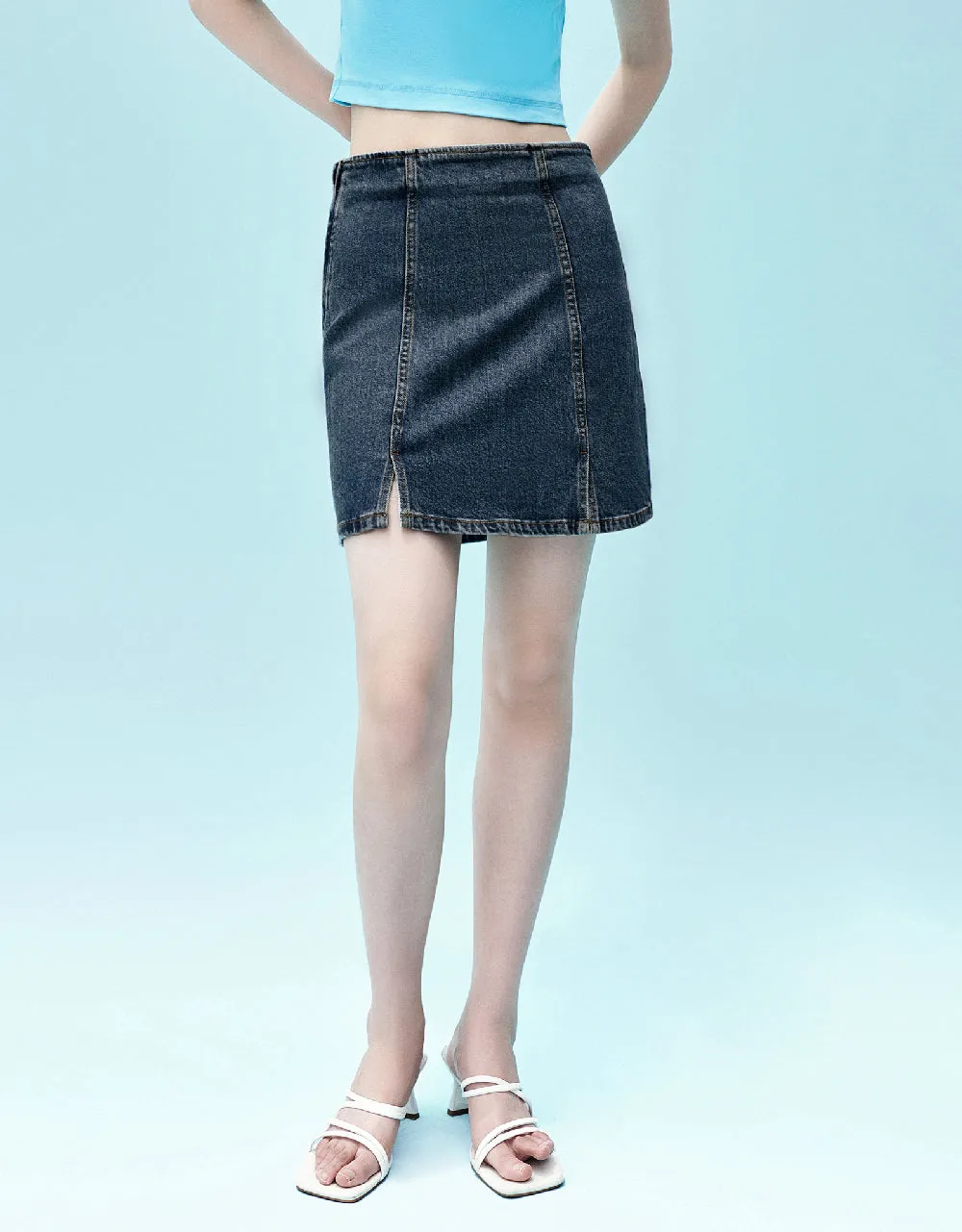 Mini A-Line Denim Skirt sold by Urban Revivo product image thumbnail 2