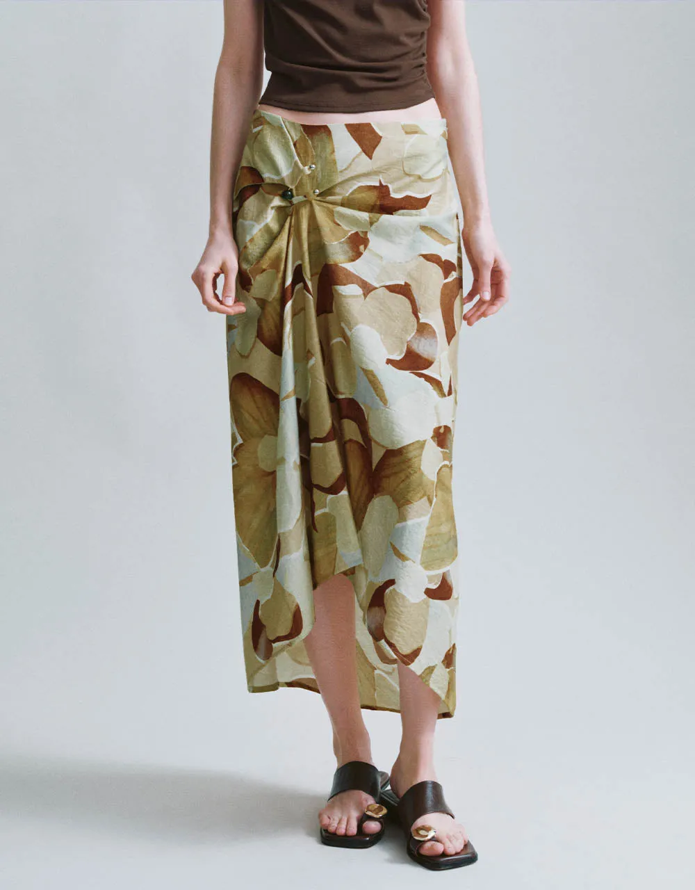 Printed Twist A-Line Skirt sold by Urban Revivo product image thumbnail 2