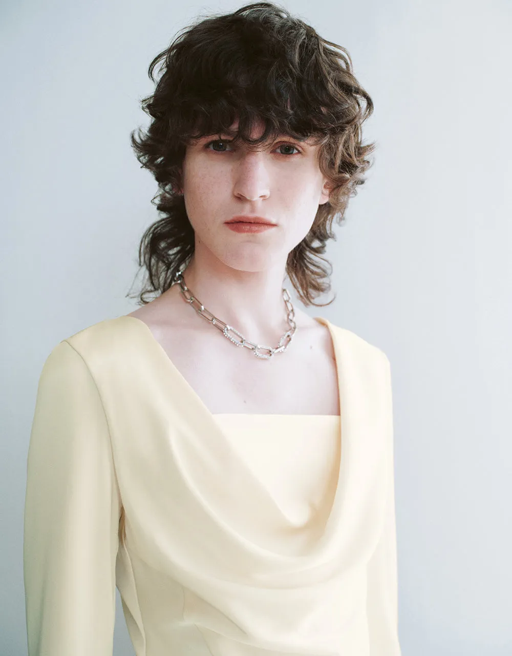 Cowl Neck Straight Overhead Shirt sold by Urban Revivo product image thumbnail 4