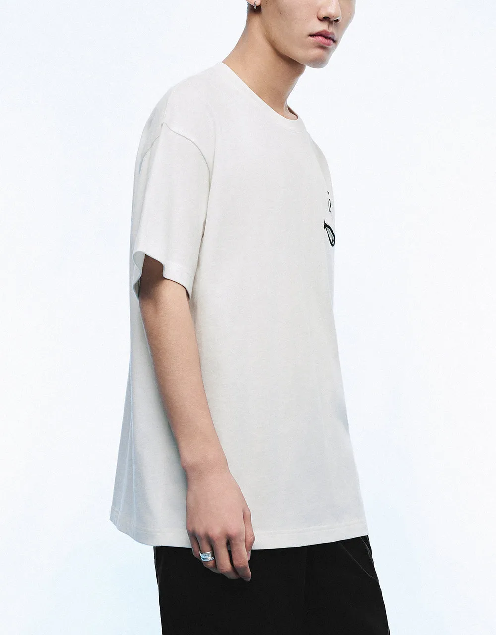 Crew Neck Loose T-Shirt sold by Urban Revivo product image thumbnail 3