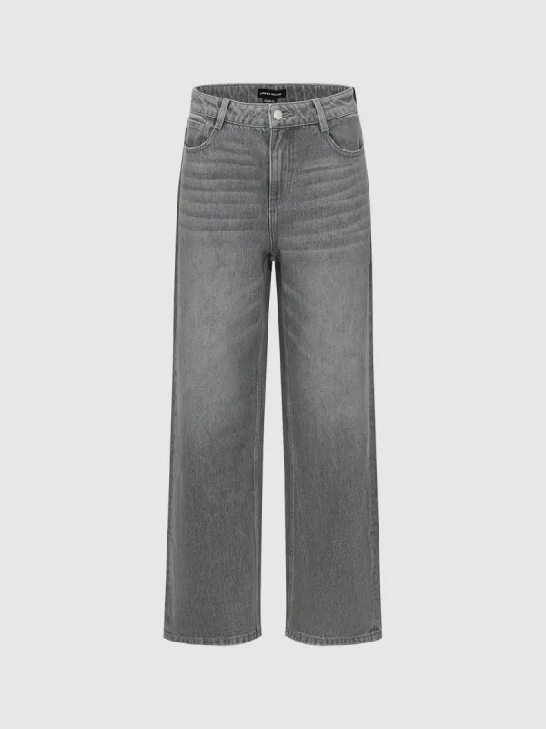 Straight Jeans sold by Urban Revivo