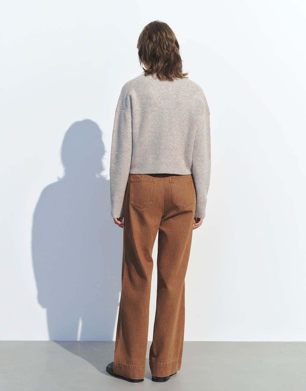 Flowers Embossed V-Neck Knitted Cardigan sold by Urban Revivo product image thumbnail 4