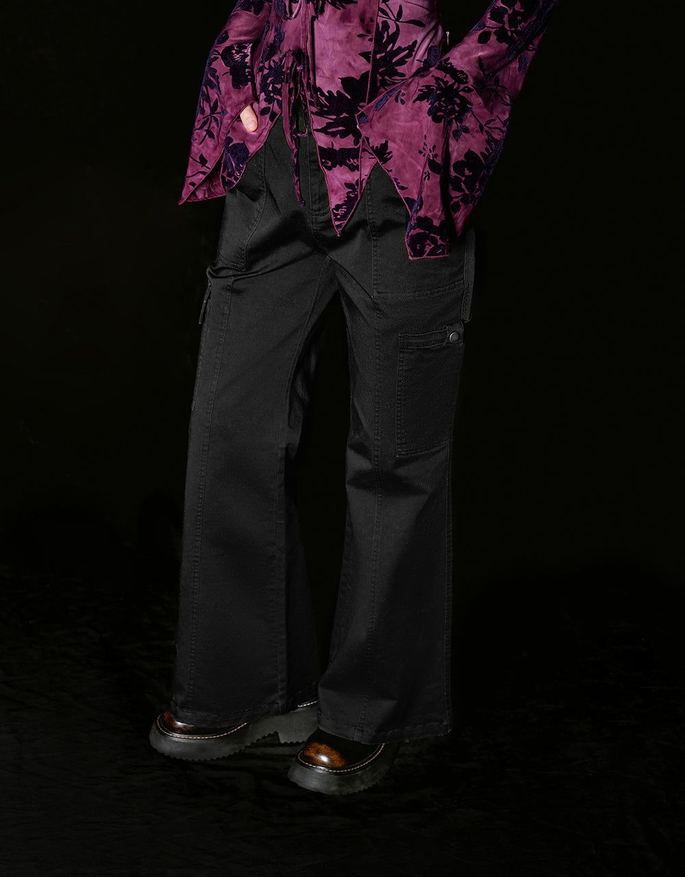 Flare Pants sold by Urban Revivo product image thumbnail 4