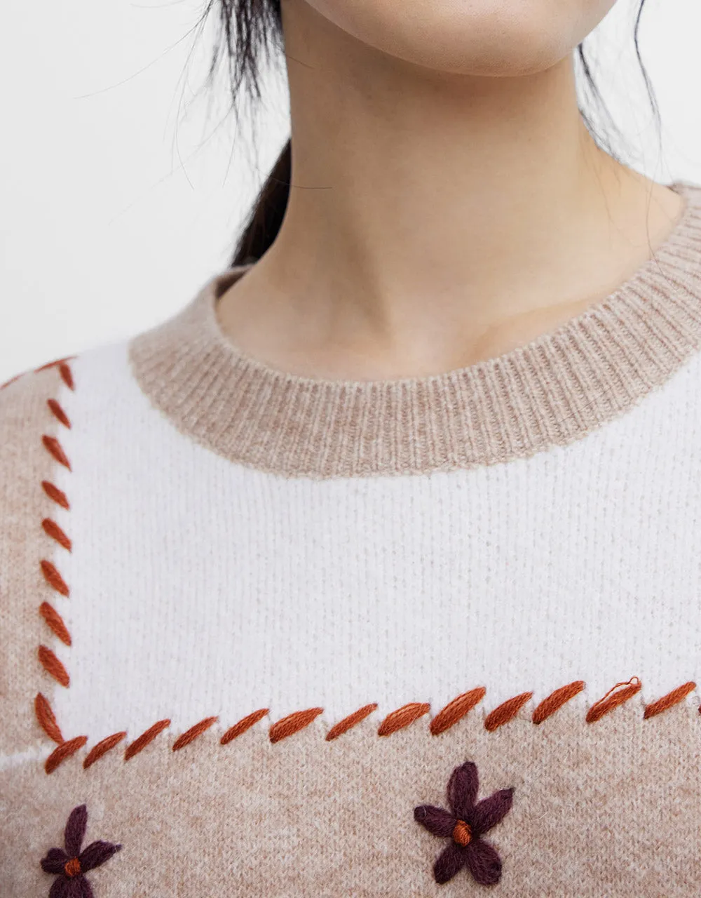 Colorblock Crew Neck Oversized Sweater sold by Urban Revivo product image thumbnail 3