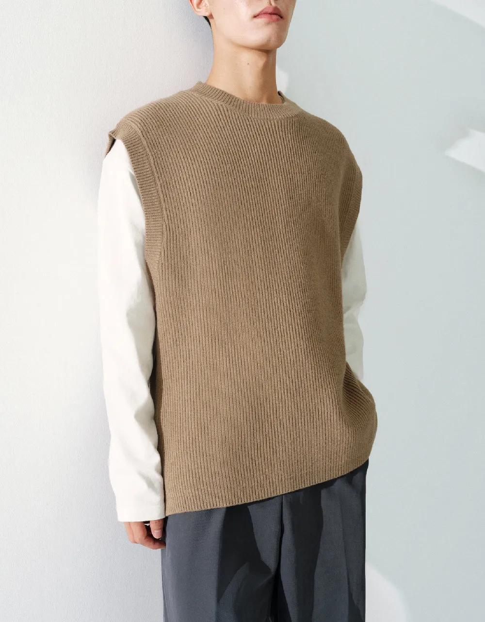 Knitted Tank Top sold by Urban Revivo product image thumbnail 2