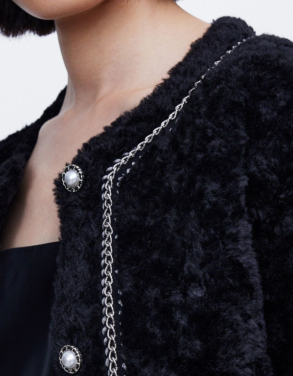 Contrast Trim Button Up Fuzzy Jacket sold by Urban Revivo product image thumbnail 3