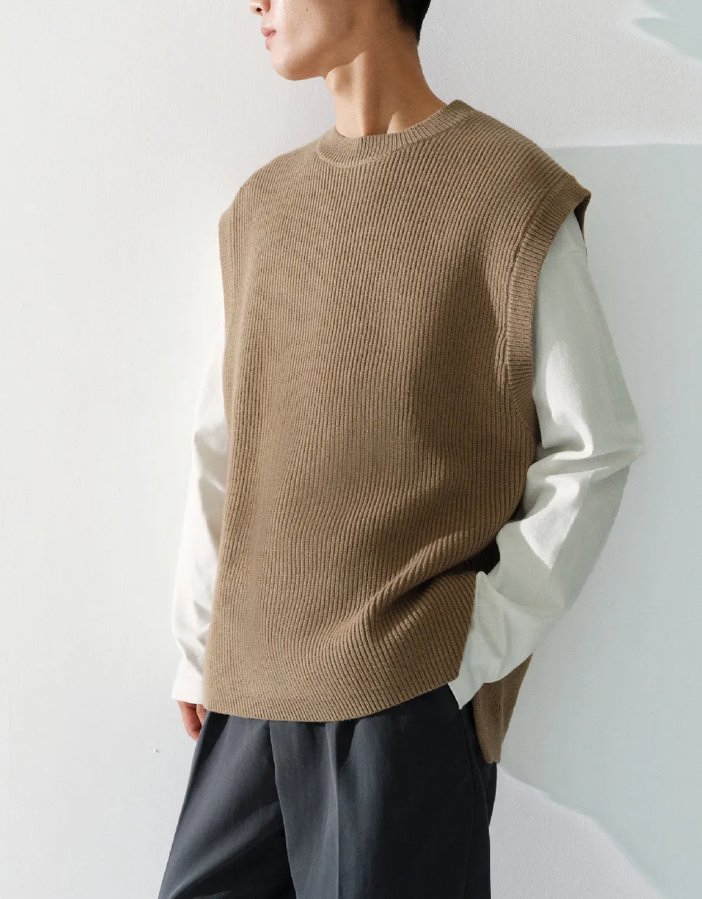 Knitted Tank Top sold by Urban Revivo product image thumbnail 3