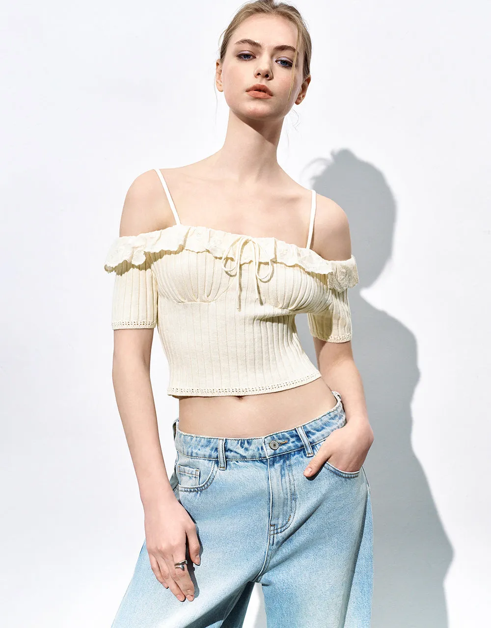 Off-Shoulder Skinny Knitted T-Shirt sold by Urban Revivo