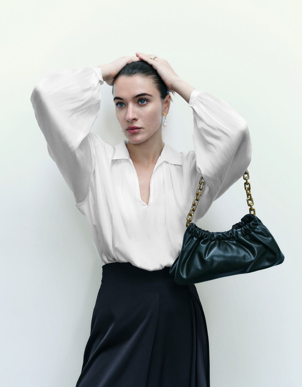 Puff Sleeve Square-cut Collar Overhead Shirt sold by Urban Revivo product image thumbnail 3