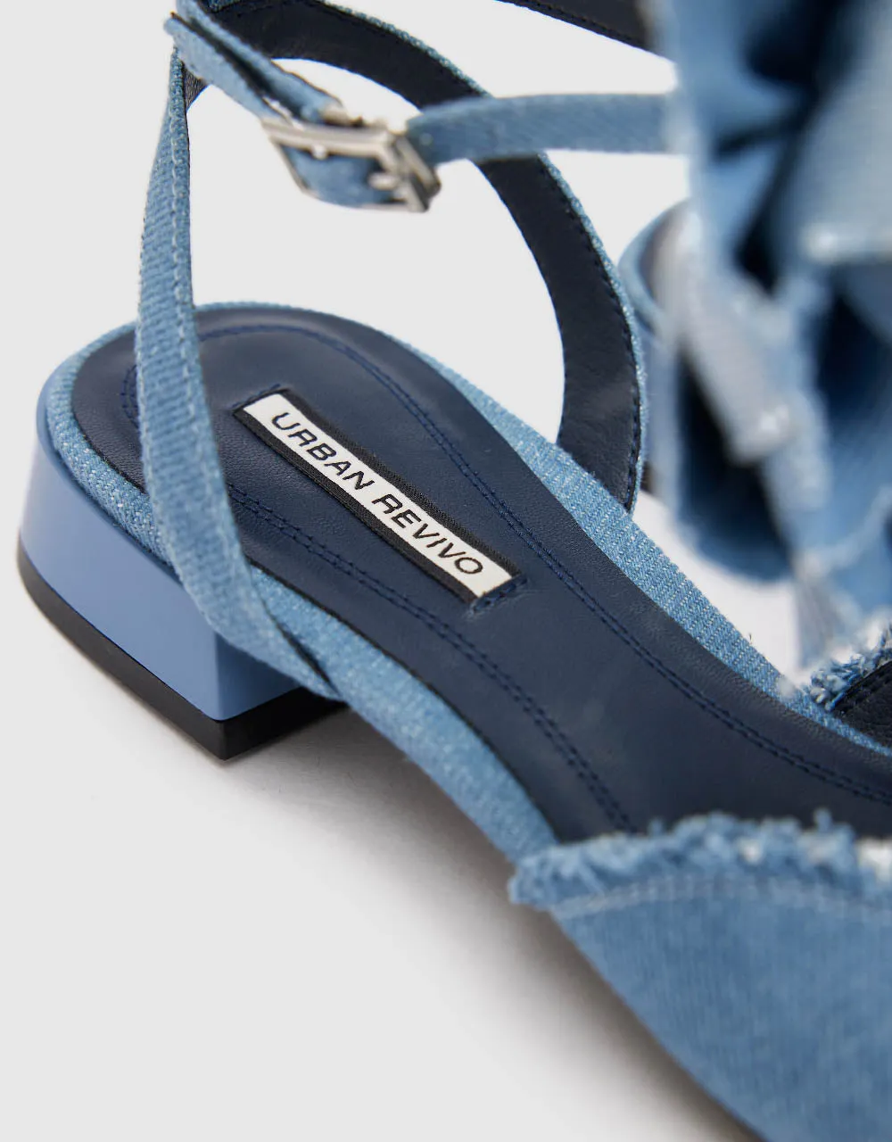 Raw Hem Flower Décor Denim Slingbacks sold by Urban Revivo product image thumbnail 5