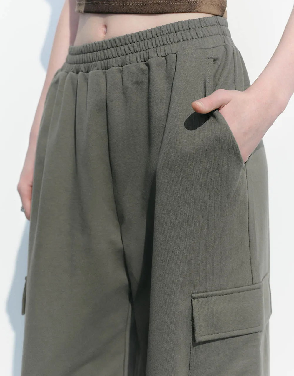 Elastic Waist Knitted Wide-Leg Pants sold by Urban Revivo product image thumbnail 5