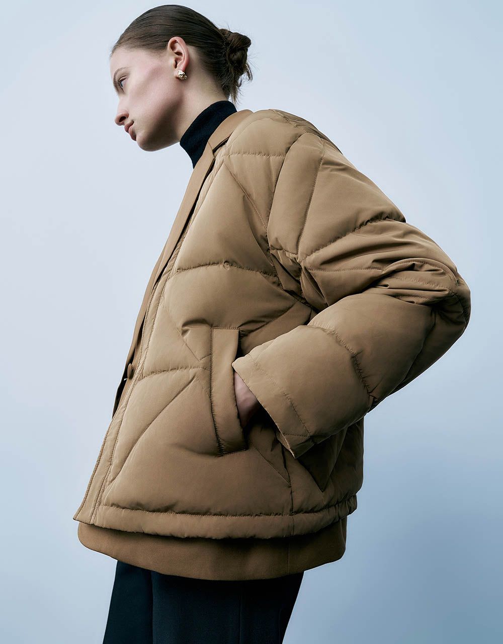 Notch Lapel V-Neck Down Jacket sold by Urban Revivo product image thumbnail 3