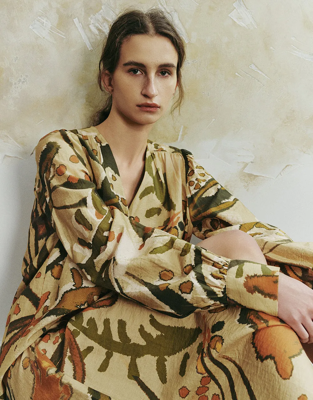 Printed Puff Sleeve V-Neck Shirt sold by Urban Revivo product image thumbnail 3