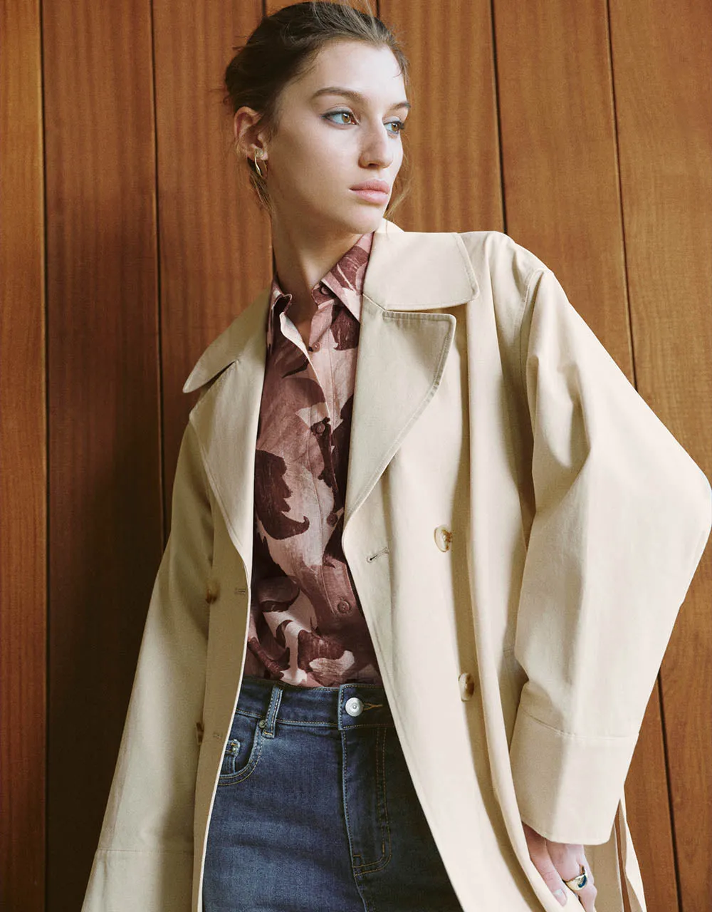 Longline Straight Trench Coat sold by Urban Revivo product image thumbnail 3