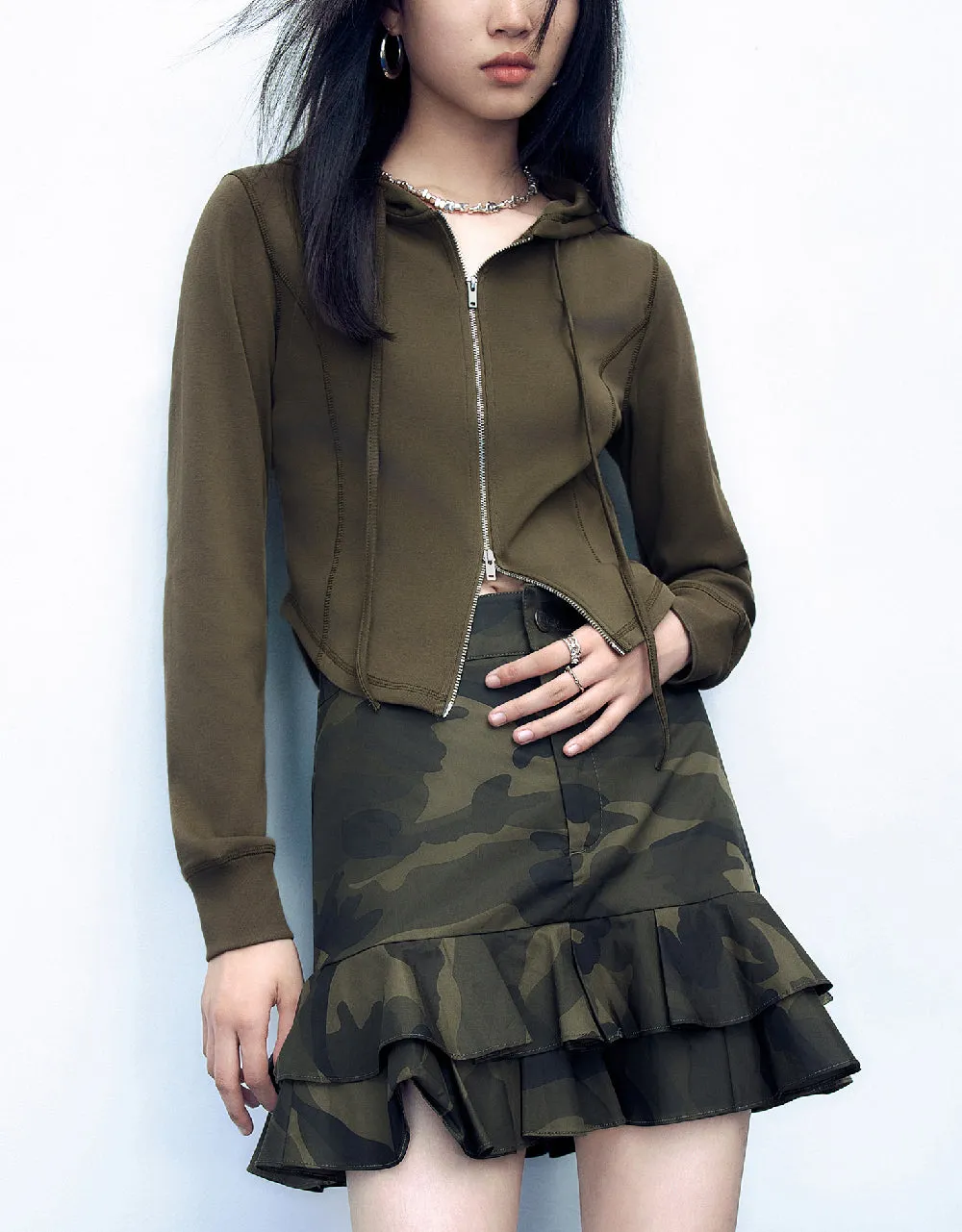 Zipper Front Hooded Skinny Knitted Jacket sold by Urban Revivo product image thumbnail 2