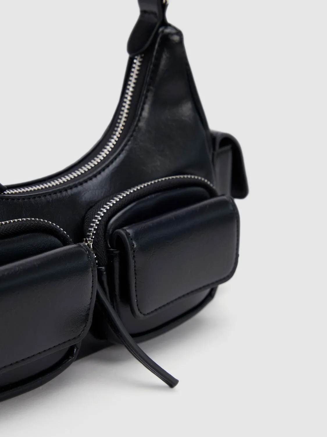 Vegan Leather Shoulder Bag sold by Urban Revivo product image thumbnail 5